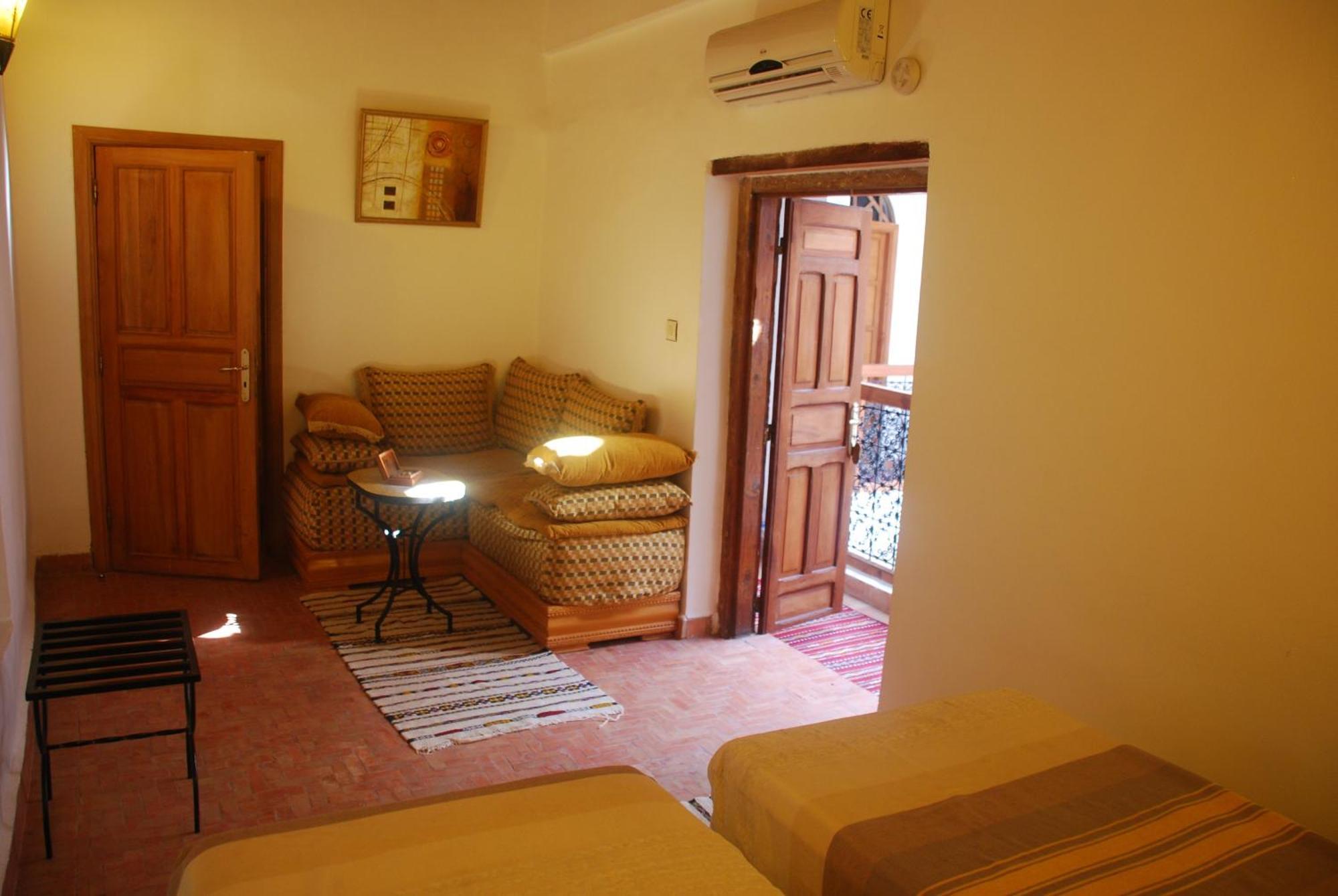 Riyad Al Atik Hotel Fes Exterior photo