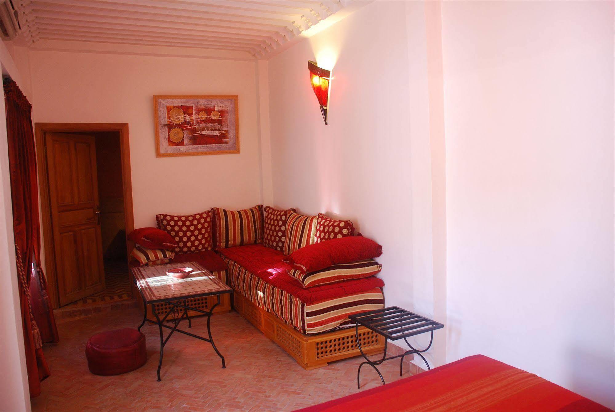 Riyad Al Atik Hotel Fes Exterior photo