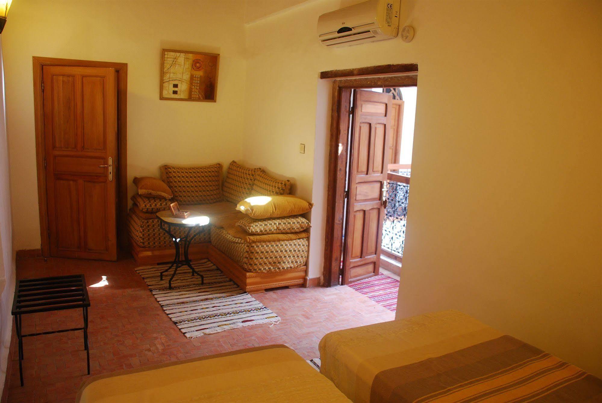 Riyad Al Atik Hotel Fes Exterior photo